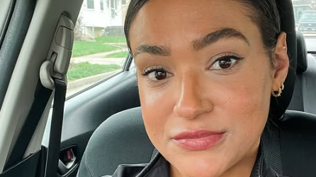 Adrienne už niekoľko mesiacov bojuje s vážnou chorobou.