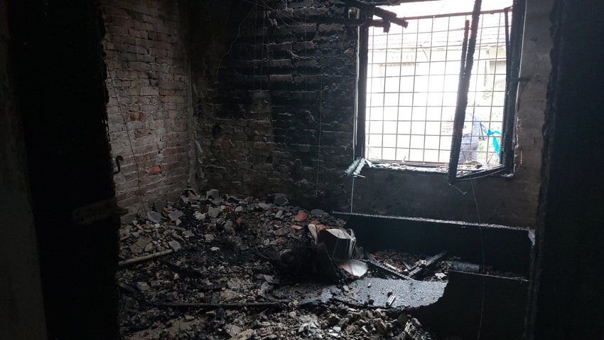 Zapalio kuću pa zapucao