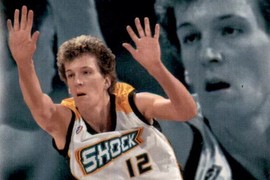 Vređali su je da je MUŠKO, u braku trpela BATINE I PONIŽENJA, a od roditelja KRILA DA IMA RAK: Ovako danas izgleda žena kojoj se klanjala cela Jugoslavija