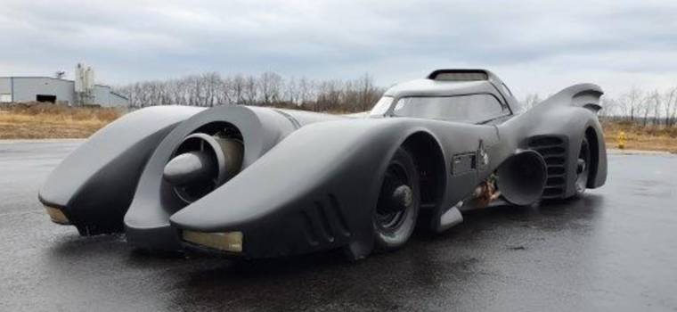 Batmobil, DeLorean z "Powrotu do przyszłości" i Ectomobile Pogromców Duchów na sprzedaż