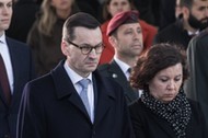 Iwona Morawiecka, żona premiera Mateusza Morawieckiego, sprzedała w ostatnich miesiącach nie tylko działkę kupioną przed laty okazyjnie od Kościoła, ale też dwie inne nieruchomości we Wrocławiu – ustaliła „Gazeta Wyborcza.