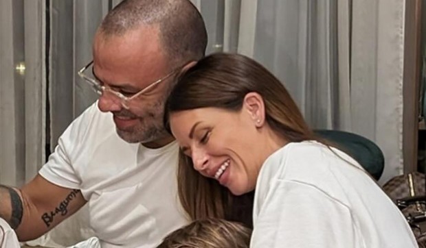 Ana Sević sa mužem na rođendanu