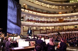 Hołownia z żoną, Torbicka w czerwieni, zestresowany Jimek. Gala inaugurująca polską prezydencję [FOTO]