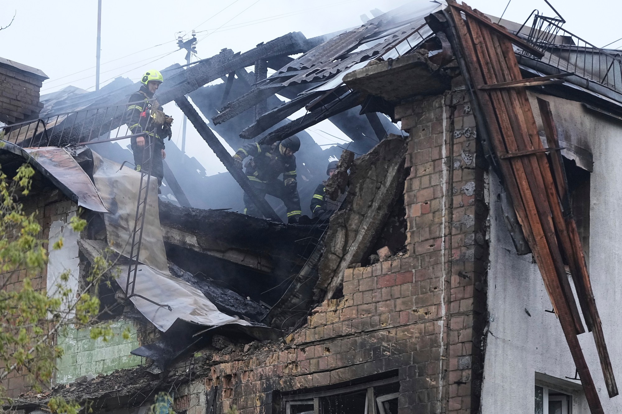 Rusko zaútočilo svojimi bezpilotnými lietadlami a raketami na ukrajinské hlavné mesto Kyjev.