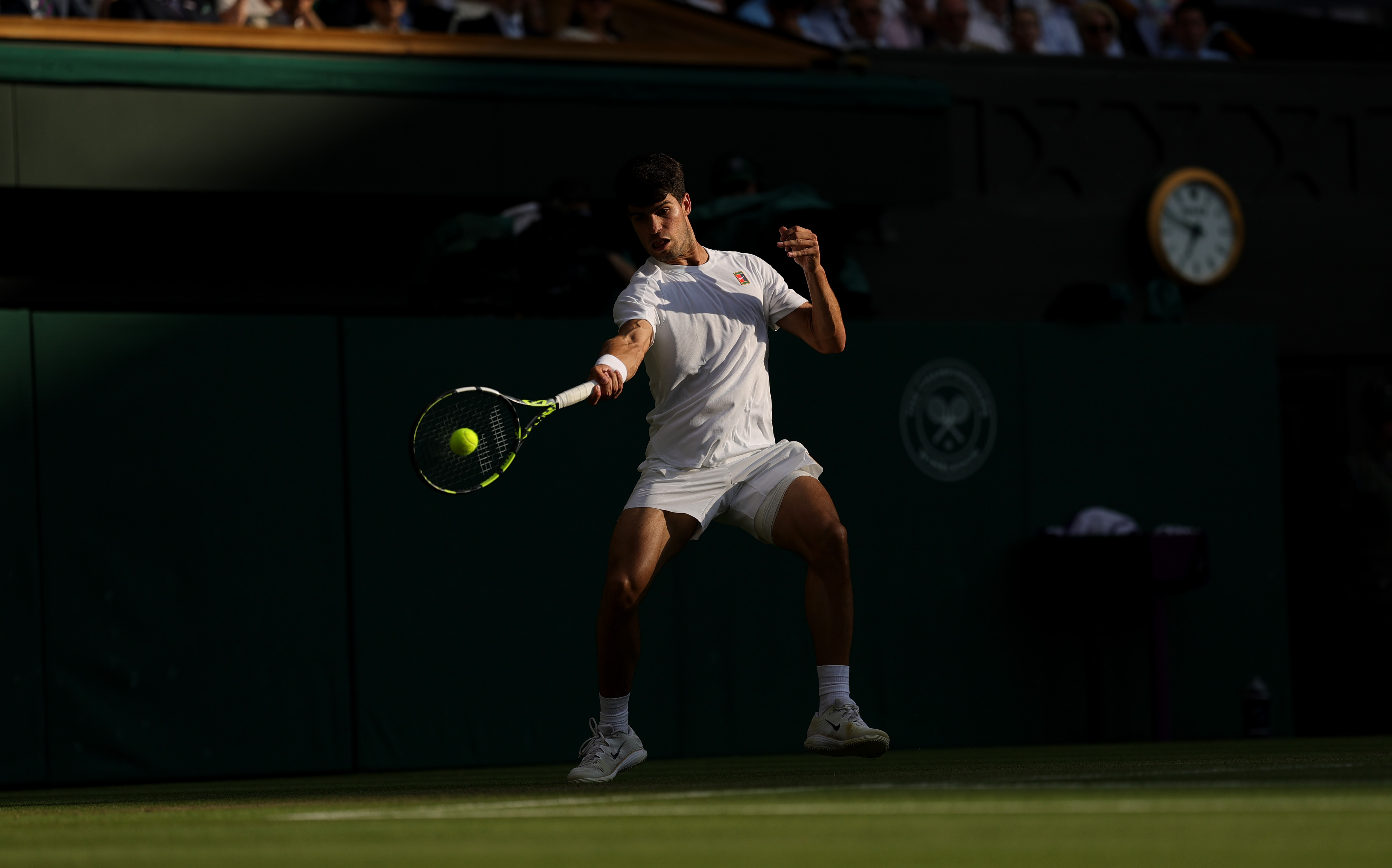 Sinner-Alcaraz a Wimbledon: tifo più corretto che a Parigi
