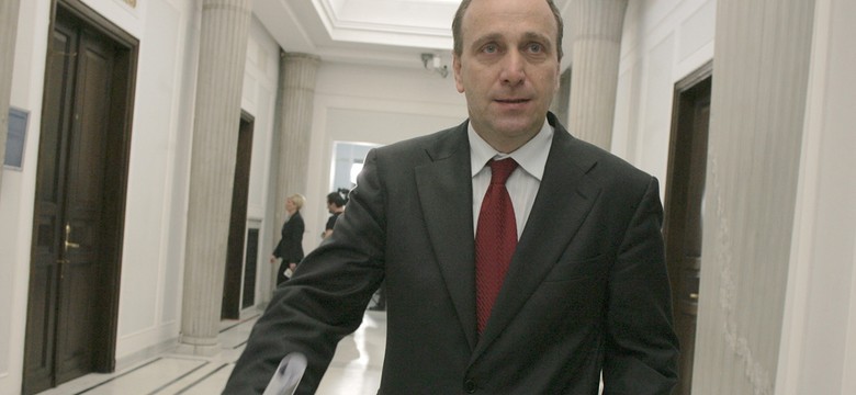 Schetyna mówi o wzroście podatków