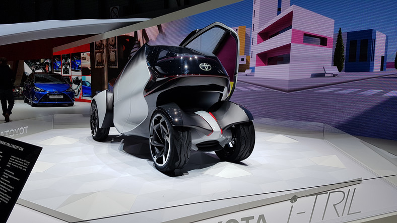 Toyota Concept i-TRIL