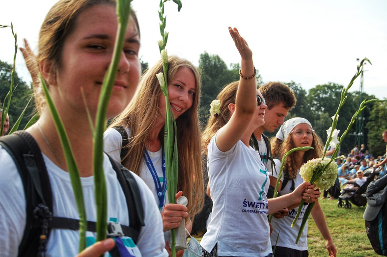 Na Jasną Górę idą przede wszystkim osoby młode, po 20. czy 30. roku życia