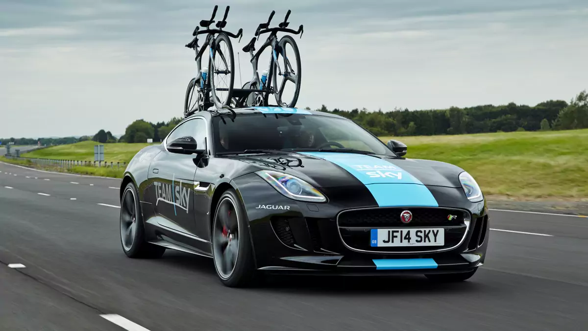 Jaguar F-Type - Sky Team