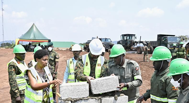 CDF Gen Muhoozi Kainerugaba at the launch of the construction of joint headquarters of UPDF and Ministry of Defence and Veteran Affairs