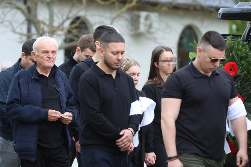 Sahrana Saše Katančića Novo Groblje