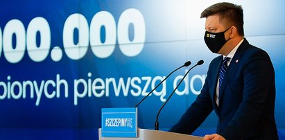 Dworczyk: Szczepienia gwałtownie przyśpieszą