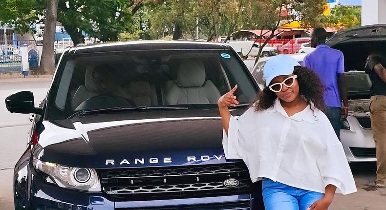 Nadia Mukami with her new Range Rover