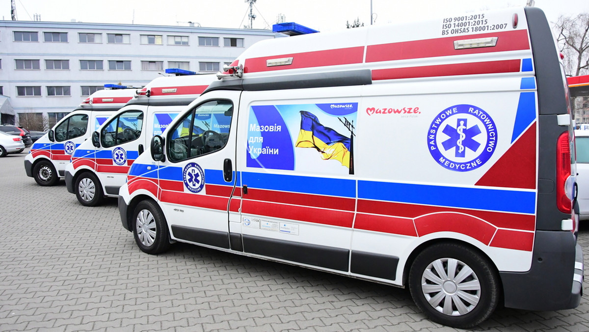 Karetki dla Ukrainy. Ambulanse z warszawskiego pogotowia wyjechały do Kijowa
