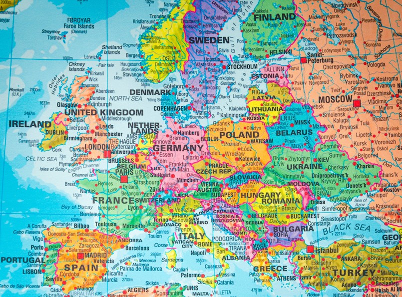 Wielki QUIZ z geografii na długi weekend. Dopasuj miasta do państw. Dasz radę zdobyć 30/30?