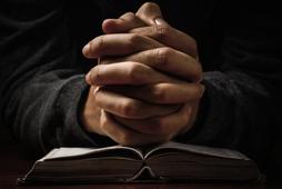 modlitwa Kościół ręce