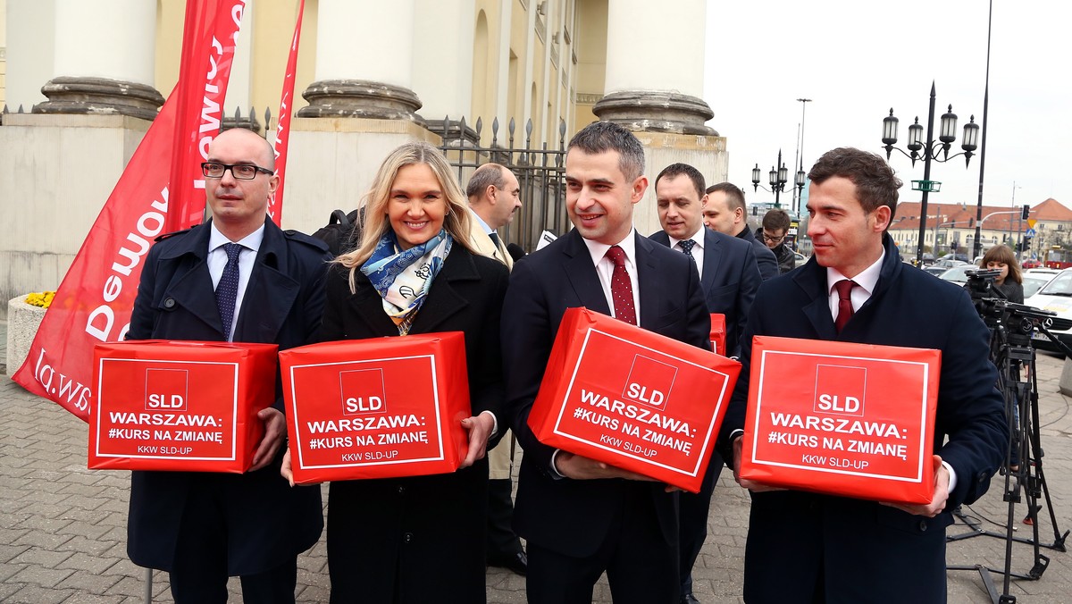 Koalicyjny Komitet Wyborczy SLD-UP złożył dzisiaj listy poparcia dla swoich kandydatów z Warszawy i Mazowsza w wyborach do PE. "Jedynka" na stołecznej liście Wojciech Olejniczak, poinformował, że w całej Polsce Sojusz zebrał 560 tys. podpisów, na Mazowszu i w Warszawie - ok. 55 tys.