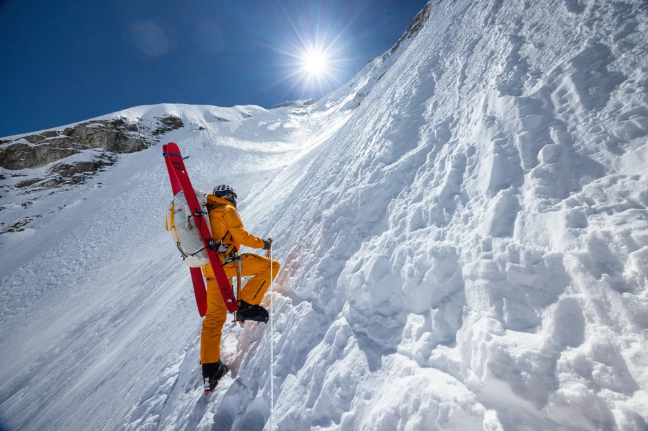 EVEREST: THE OTHER SIDE