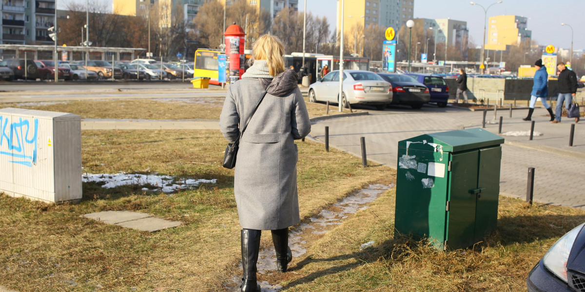 Zbudują na ścieżkach chodniki