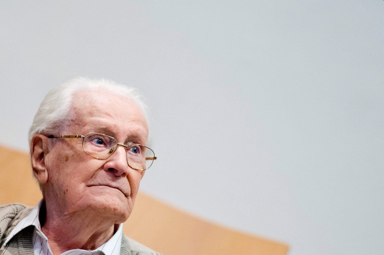 OSKAR GROENING. SS-MAN Z AUSCHWITZ PRZED SĄDEM