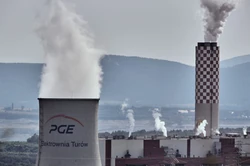 Wiceszef MON o sprawie Turowa: Polski sędzia wymierzył zakrwawiony sztylet w nasze plecy