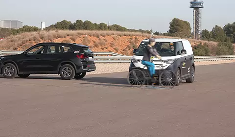 Auta dostawcze bezpieczne jak nigdy dotąd. Ale jest jeden problem