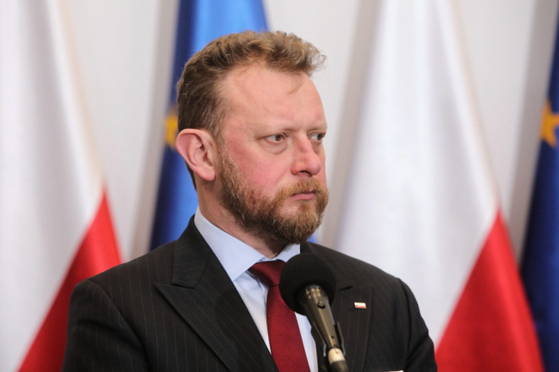 Minister Szumowski na konferencji w Warszawie podał, że nie ma do tej pory przypadku koronawirusa w Polsce ale, jak zaznaczył, "na pewno w związku z sytuacją w Europie, ten wirus się prędzej czy później pojawi".