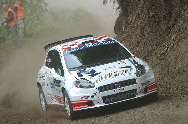 IRC – SATA Rally Acores: Kris Meeke i Peugeot 207 S2000 (fotogaleria)