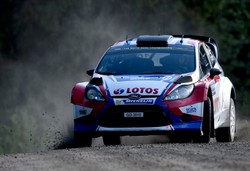 Rajd Finlandii: Latvala nadal liderem. Kubica daleko