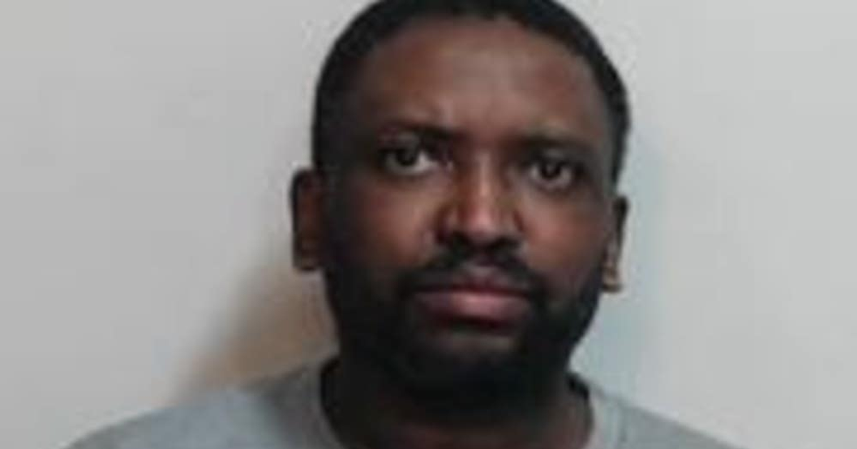 Man gets minimum 21 years for stabbing wife 9 times on New Year's Day