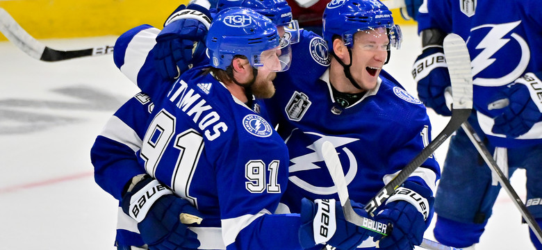 NHL: Tampa Bay Lightning wrócili do gry. Wysokie zwycięstwo