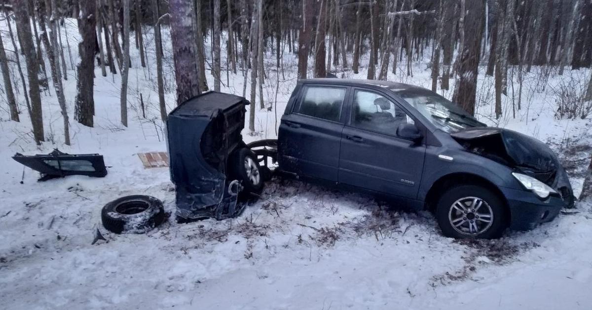 Wypadek w Lidzbarku Warmińskim samochód rozpadł się na pół