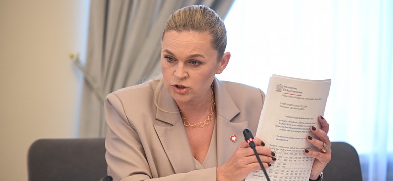 Szefowa MEN zapowiada zmiany. Na celowniku małe szkoły