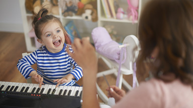 Jakie cechy u dzieci rozwija gra na instrumentach?