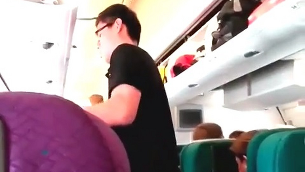 Wideo zrobione przez pasażera feralnego lotu MH17 pokazuje moment tuż przed startem maszyny. To prawdopodobnie ostatnie nagranie ze środka boeinga 777 przed katastrofą.