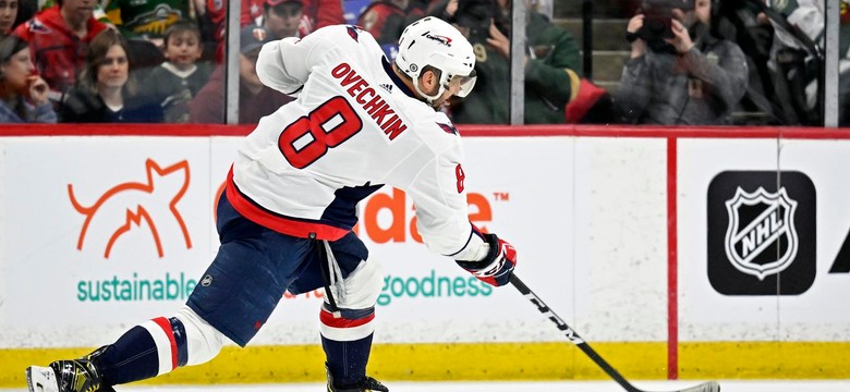 Owieczkin uhonorowany i z kolejnym rekordem ligi NHL