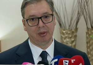 Vučić, Baku