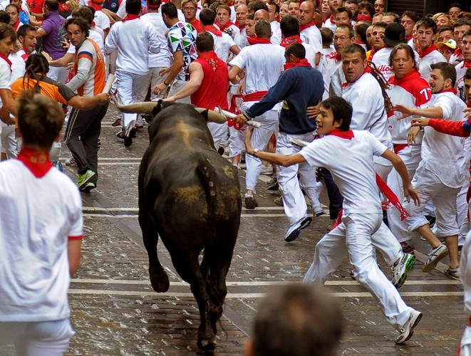 Gonitwa San Fermin w Pampelunie