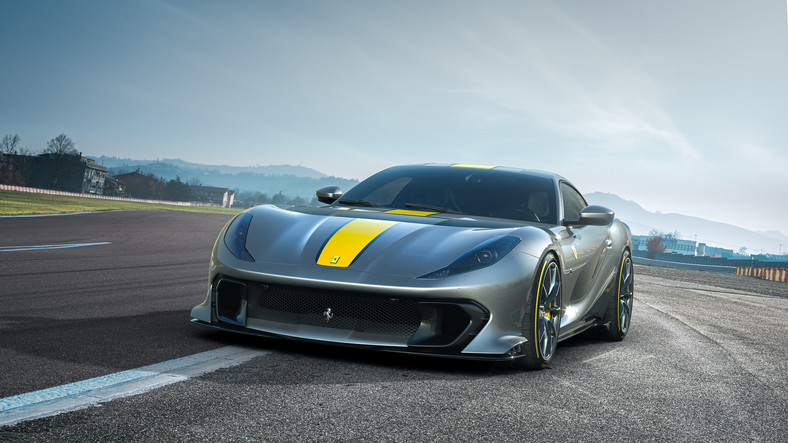 Ferrari 812 Superfast w limitowanej edycji o mocy 818 KM