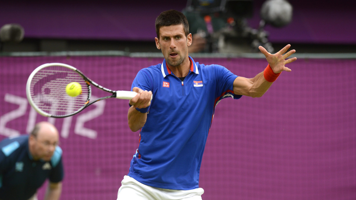 Novak Djoković łatwo rozprawił się z Amerykaninem Andym Roddickiem 6:2, 6:1 w II rundzie tenisowego turnieju olimpijskiego w Londynie. Mecz trwał 54 minuty.