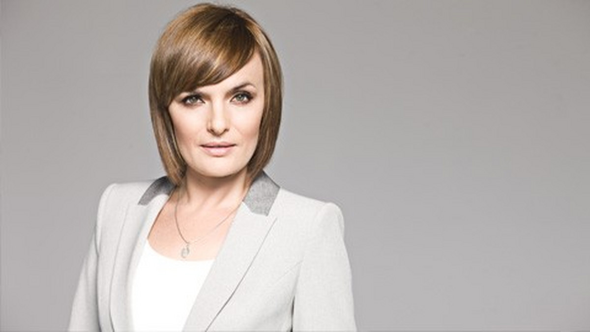 Dorota Gawryluk została szefową "Wydarzeń" w Polsacie - informuje serwis wirtualnemedia.pl. Do tej pory była jedną z prowadzących wieczorny serwis informacyjny tej stacji. Awans na nowe stanowisko nie oznacza jednak, że nie będzie ona już prowadziła "Wydarzeń".