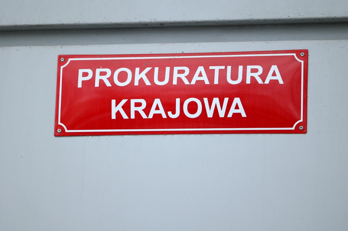 Były policjant oskarżony o 23 przestępstwa. Pierwszy akt oskarżenia w sprawie RARS