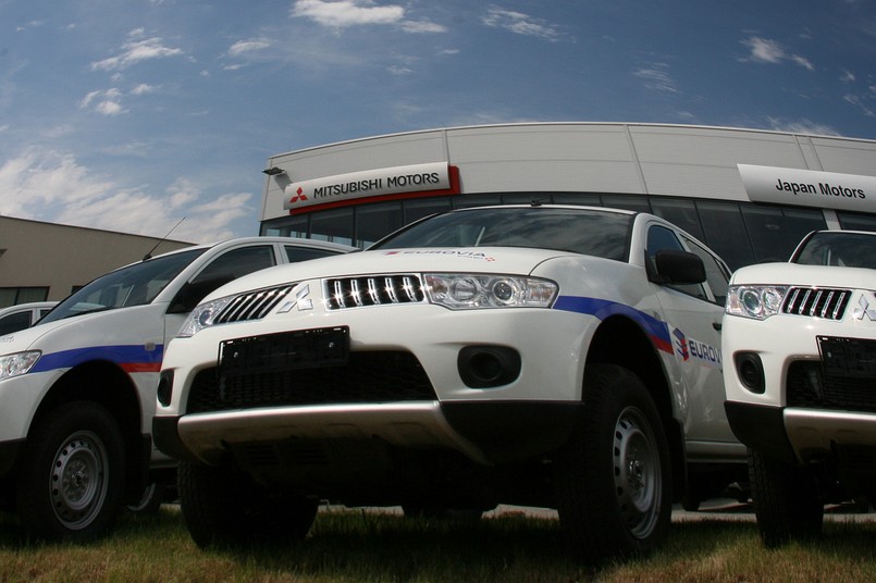 Mitsubishi L200