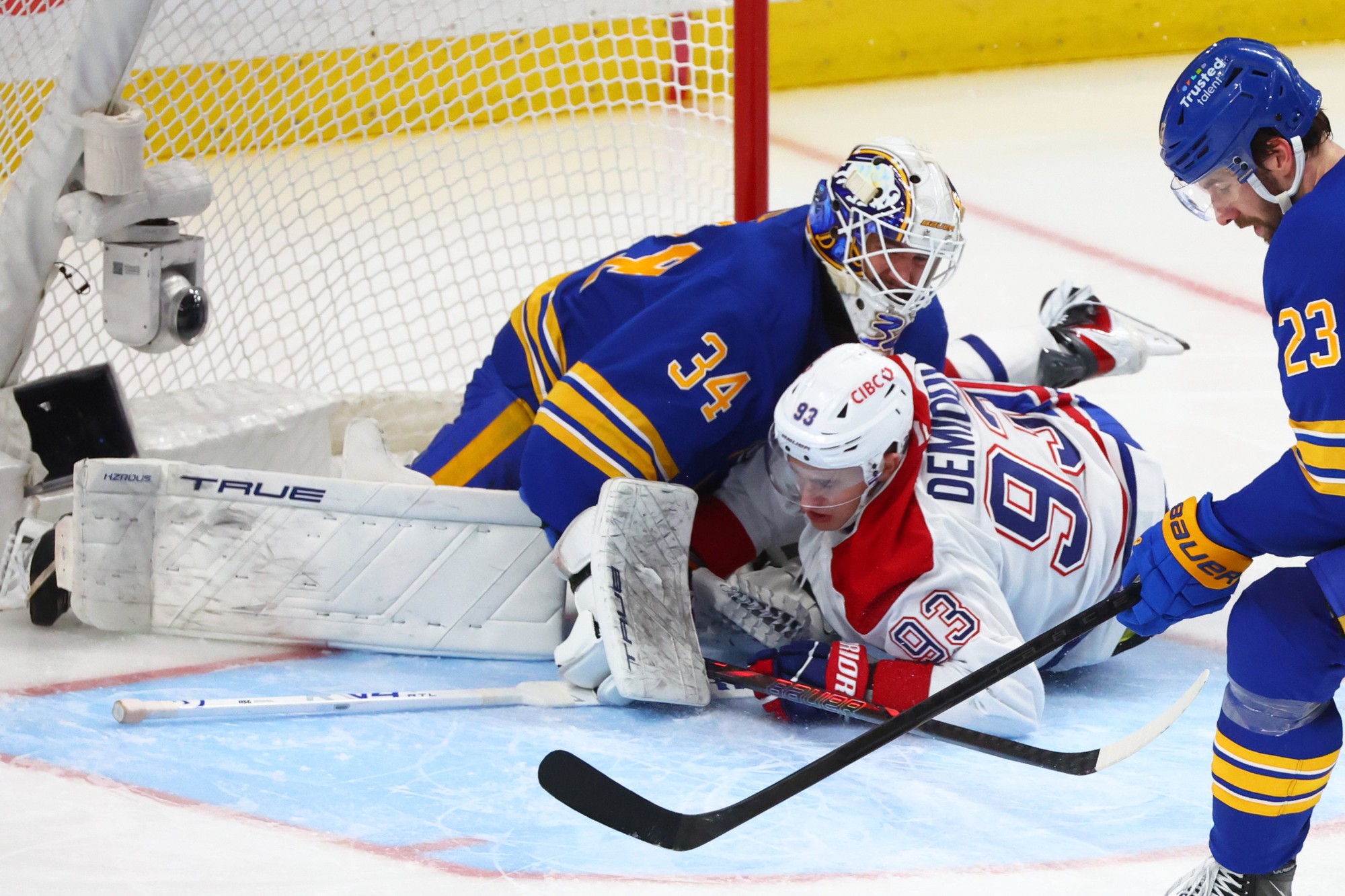 Zápas play-off NHL: Buffalo Sabres - Montreal Canadiens. 