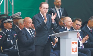 Kto nam powie o rakiecie i balonie. Nowa ustawa znosi procedury alarmujące o naruszeniu przestrzeni powietrznej