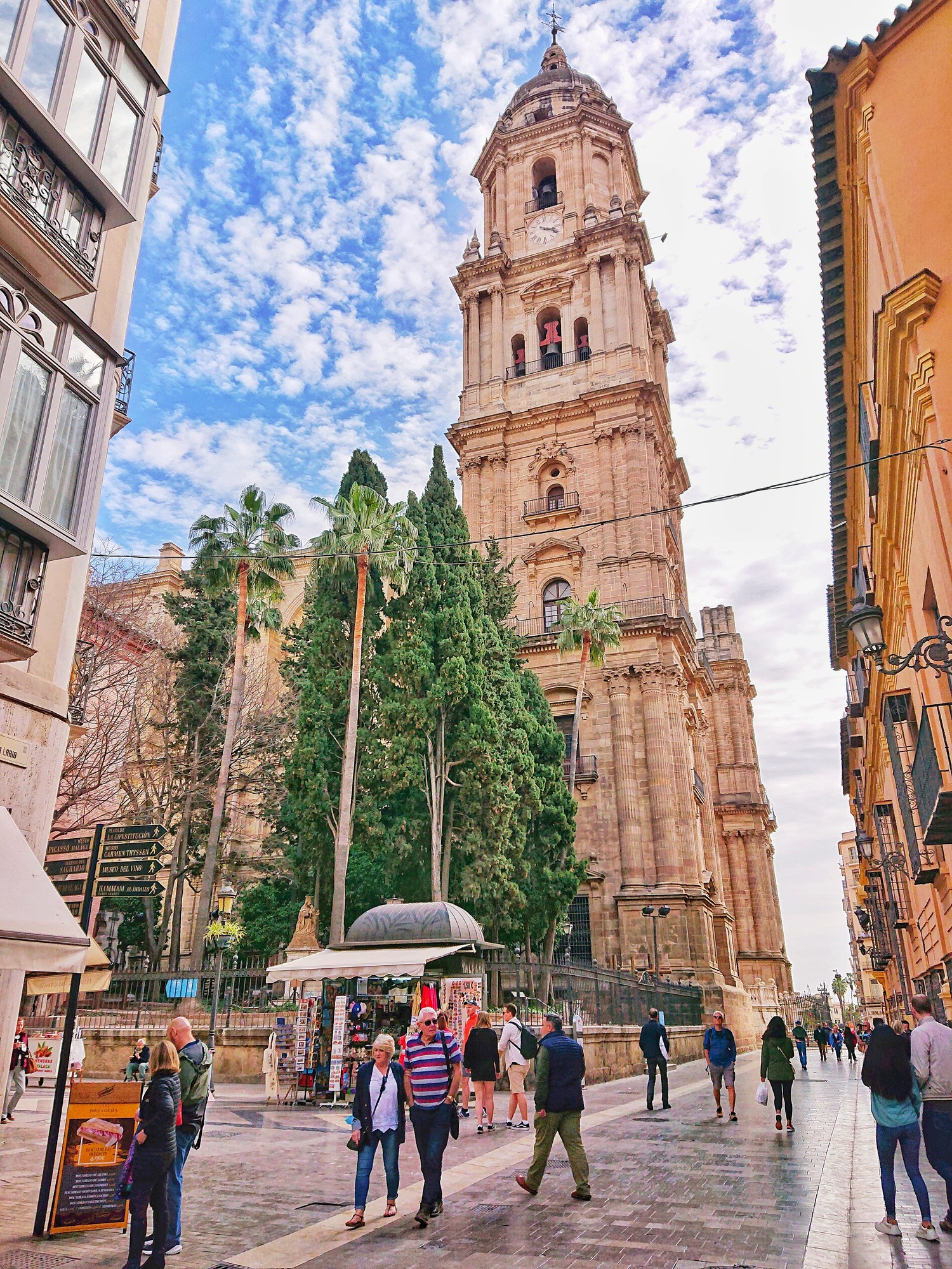 Do španielskeho mesta Malaga zavíta každoročné veľké množstvo turistov.