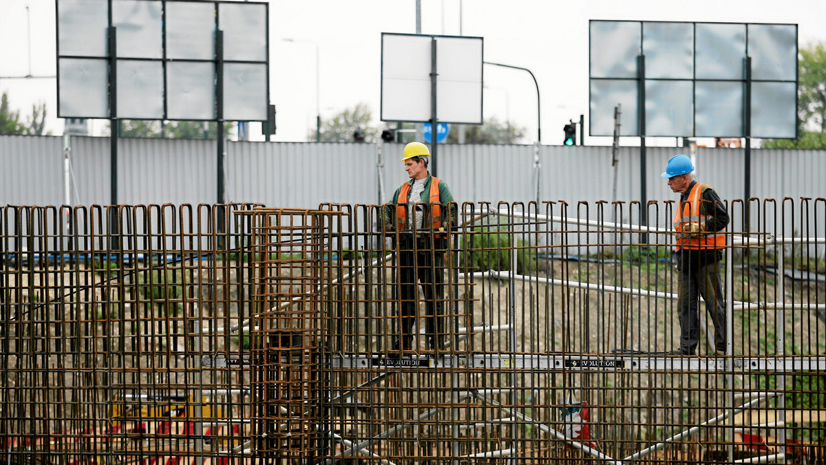 Budowa wartego 360 mln zł Centrum Kongresowego w Krakowie postępuje zgodnie z planem. Ten nowoczesny obiekt, największy tego typu w Polsce ma być gotowy pod koniec bieżącego roku.