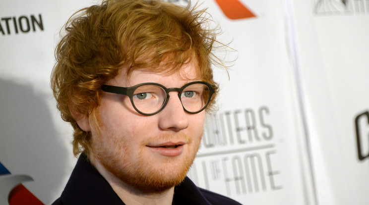 Ed Sheerant 28,4 milliárd forintra perlik/Fotó:Northfoto