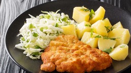 schabowe wyjdą zachwycające. zdradzamy triki, jak przygotować najlepsze kotlety schabowe