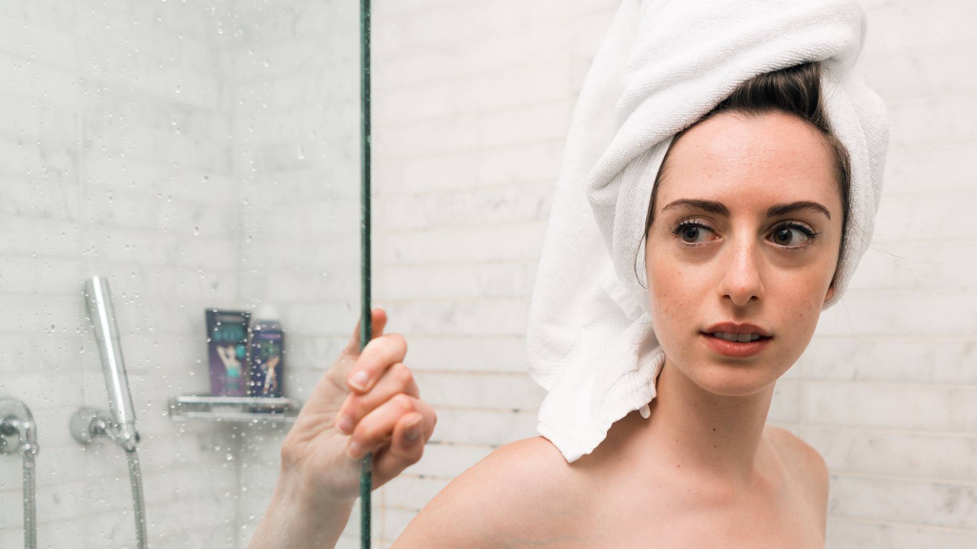 Pięć błędów, które popełniamy podczas mycia włosów. Jak zmienić złe przyzwyczajenia?